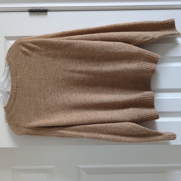 H&M Ladies Sweater - Picture 7 of 7